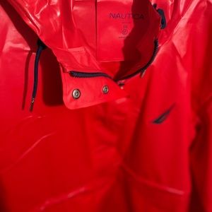Bright red náutica rain jacket waterproof